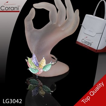 Corani cod. LG3042. Prezzo al pubblico € 18,00