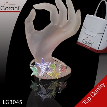 Corani cod. LG3045. Prezzo al pubblico € 18,00