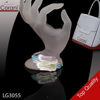 Corani cod. LG3055. Prezzo al pubblico € 18,00