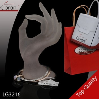 Corani cod. LG3216. Prezzo al pubblico € 25.00