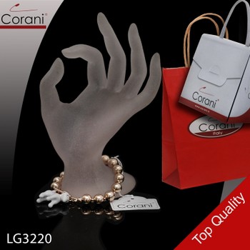 Corani cod. LG3220. Prezzo al pubblico € 17.00