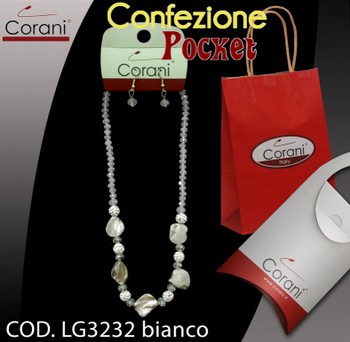 Collana CORANI cod. LG3232 bianco. Prezzo al pubblico € 11,00